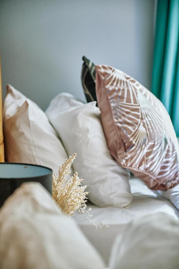 Stylish 2 Bedroom In Clifton - Garden Bristol Esterno foto