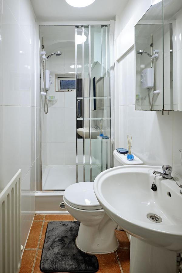 Stylish 2 Bedroom In Clifton - Garden Bristol Esterno foto