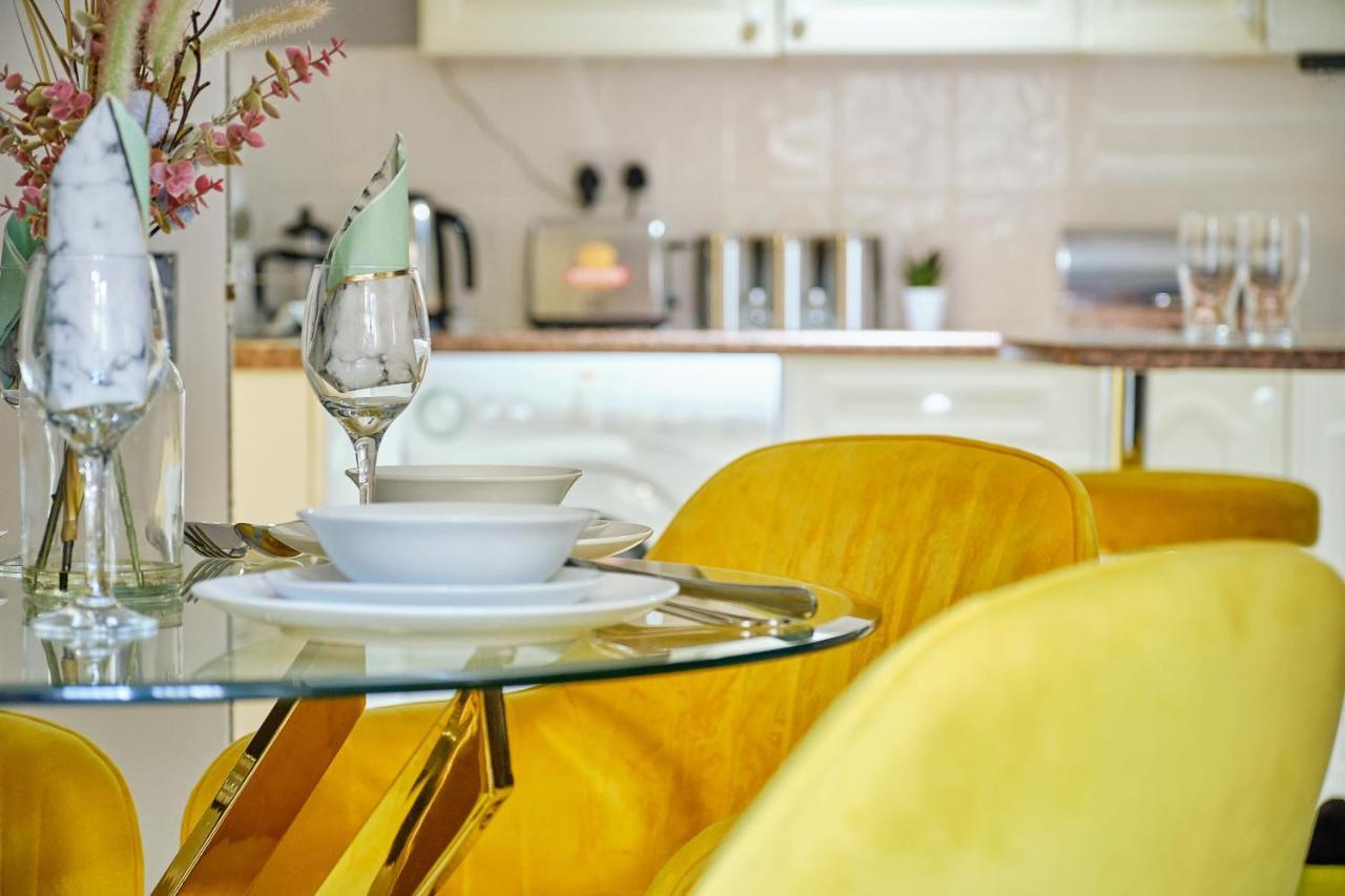 Stylish 2 Bedroom In Clifton - Garden Bristol Esterno foto